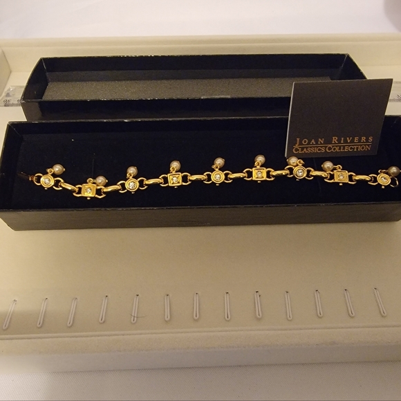 Rare Beautiful Joan Rivers Bracelet - Picture 5 of 5
